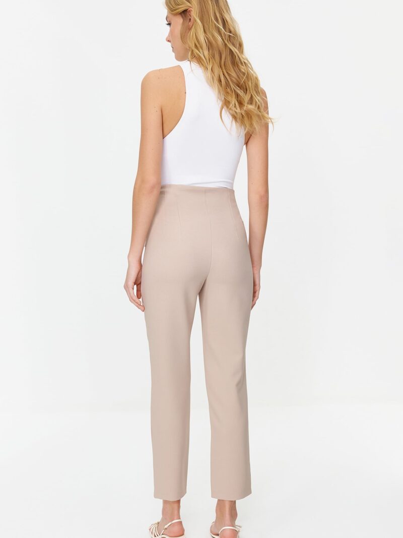 Trendyol Pantaloni  maro cappuccino preţ