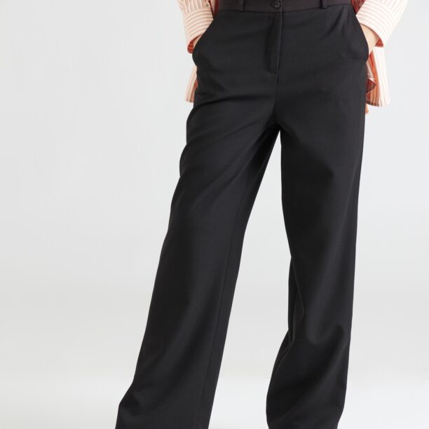 Trendyol Pantaloni  negru