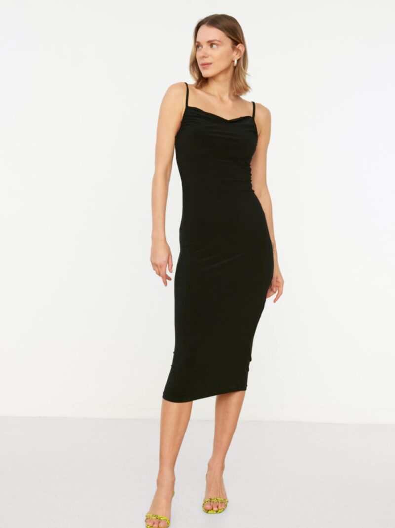 Trendyol Rochie  negru