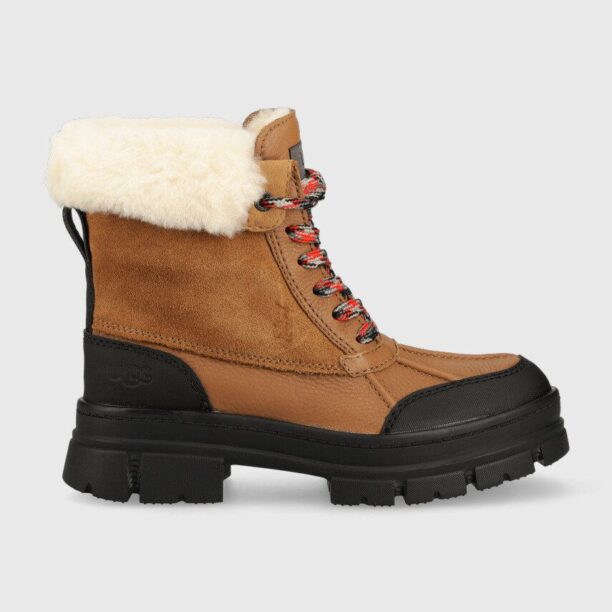 UGG bocanci Ashton Addie femei