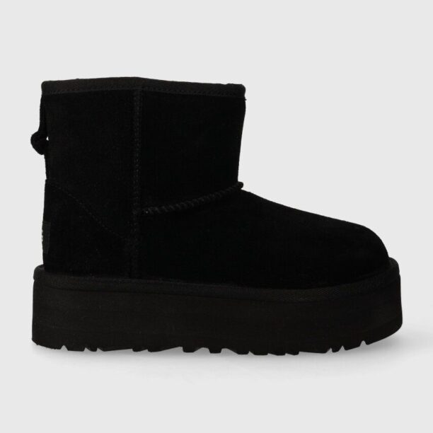 UGG cizme de zapada din piele intoarsa CLASSIC MINI PLATFORM culoarea negru