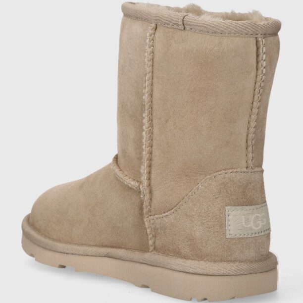 UGG cizme de zapada din piele intoarsa Classic II culoarea bej preţ