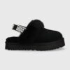 UGG papuci din piele Funkette culoarea negru