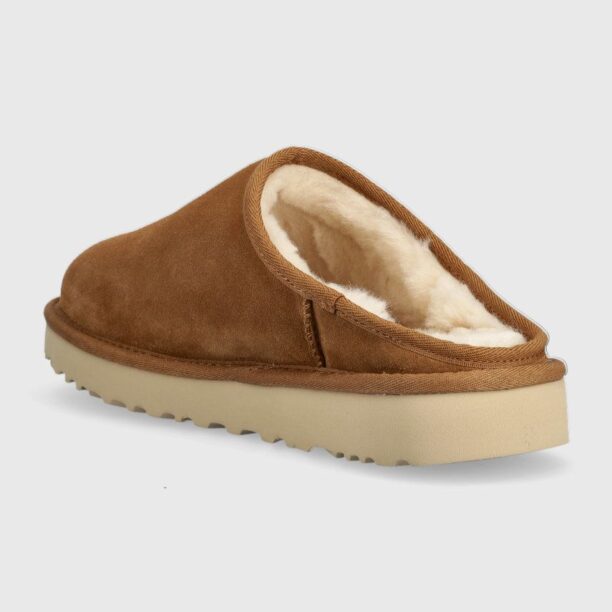 UGG papuci din piele intoarsa M Classic Slip-on culoarea maro preţ