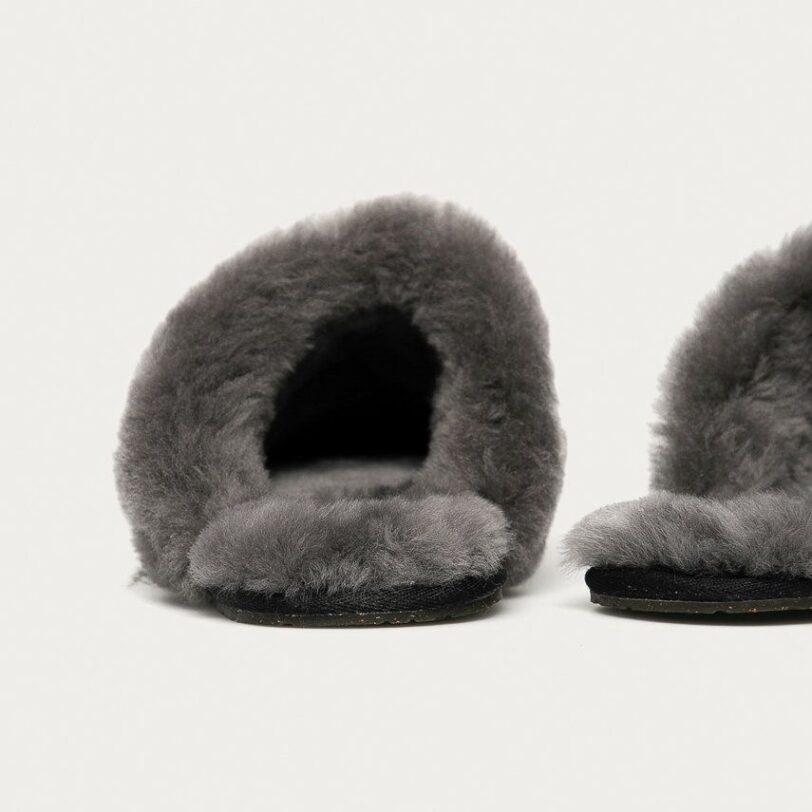 UGG papuci din piele întoarsă Scuffette II preţ