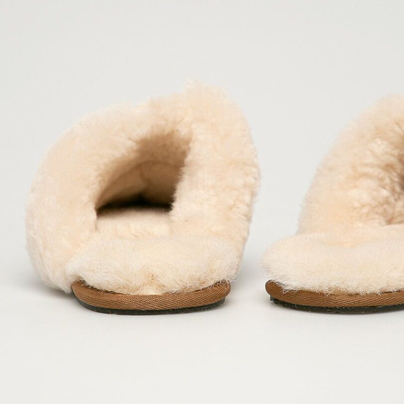 UGG papuci din piele întoarsă Scuffette II 1106872.CHE preţ