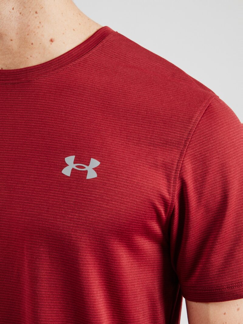 Preţ UNDER ARMOUR Tricou funcțional 'Launch'  roșu carmin