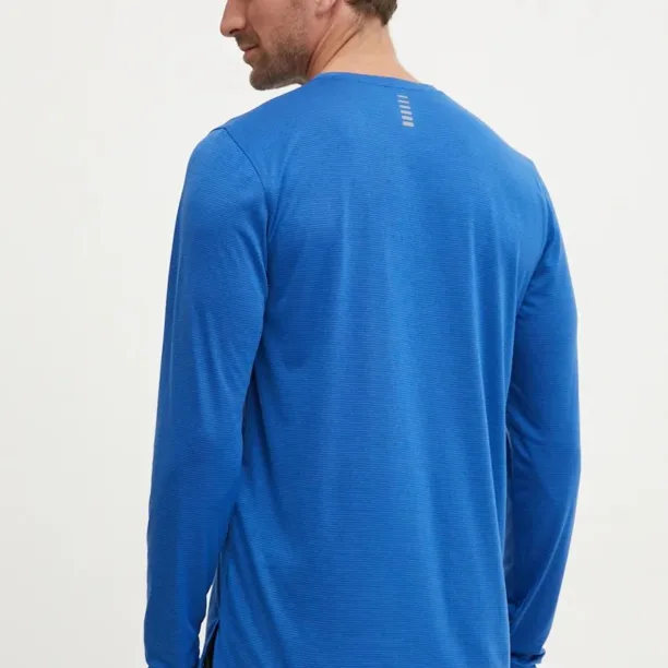 Under Armour longsleeve pentru alergare Streaker neted preţ