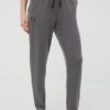 Under Armour pantaloni de trening 1369854 femei