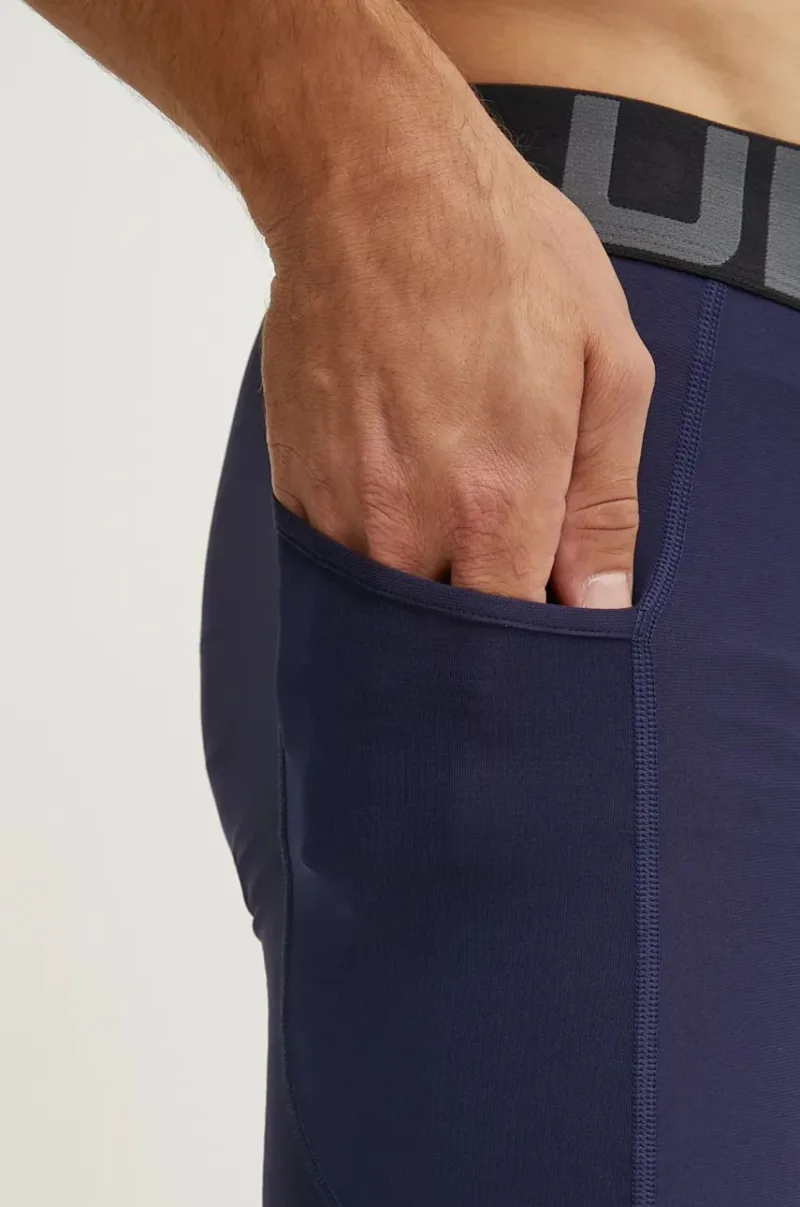 Under Armour pantaloni scurți de antrenament culoarea albastru marin preţ