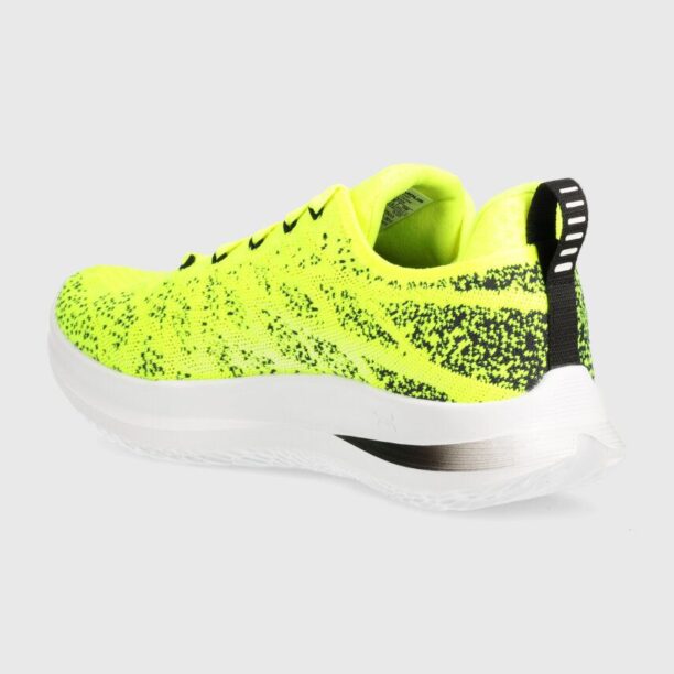 Under Armour pantofi de alergat Velociti 3 culoarea galben preţ