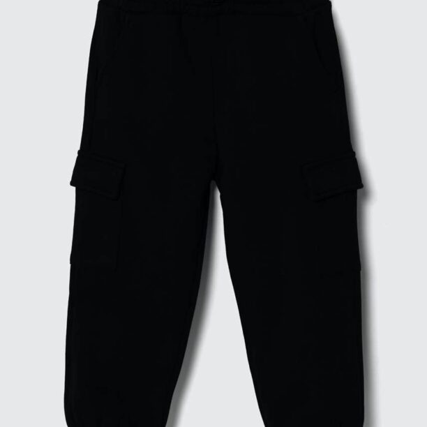 United Colors of Benetton pantaloni de trening pentru copii culoarea negru