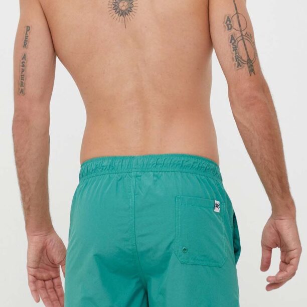 United Colors of Benetton pantaloni scurti de baie culoarea verde preţ