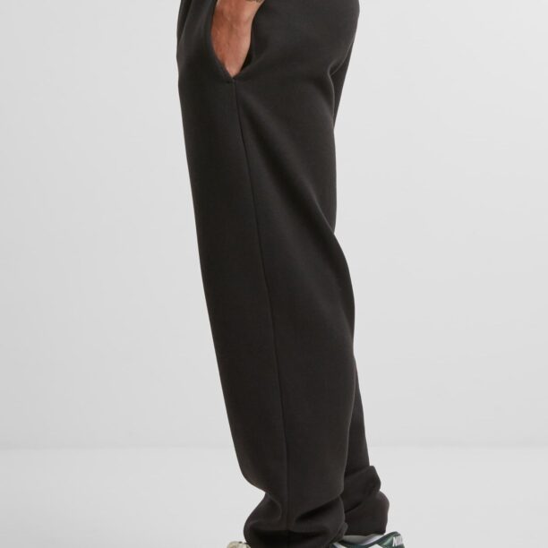 Cumpăra Urban Classics Pantaloni  negru