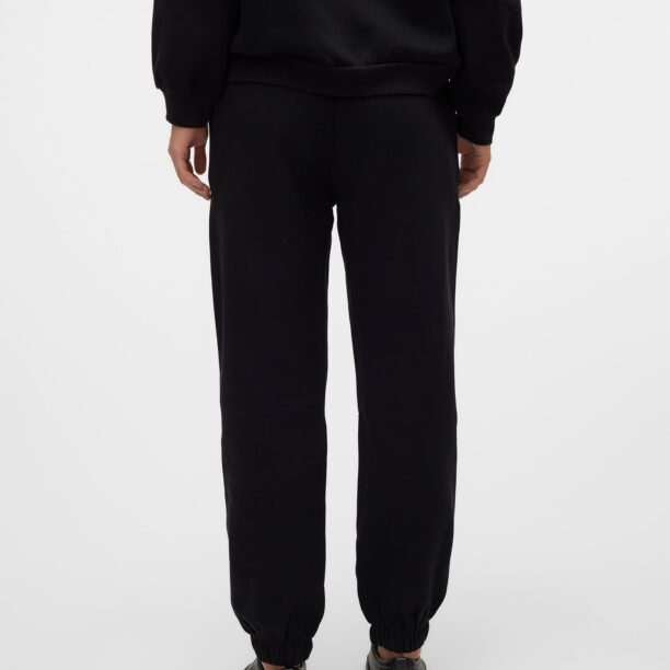 VERO MODA Pantaloni  negru preţ