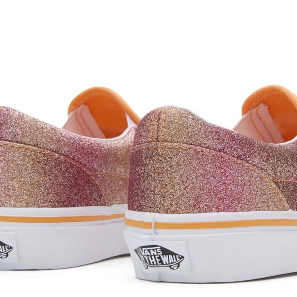 Vans tenisi copii UY Classic Slip-On culoarea rosu preţ