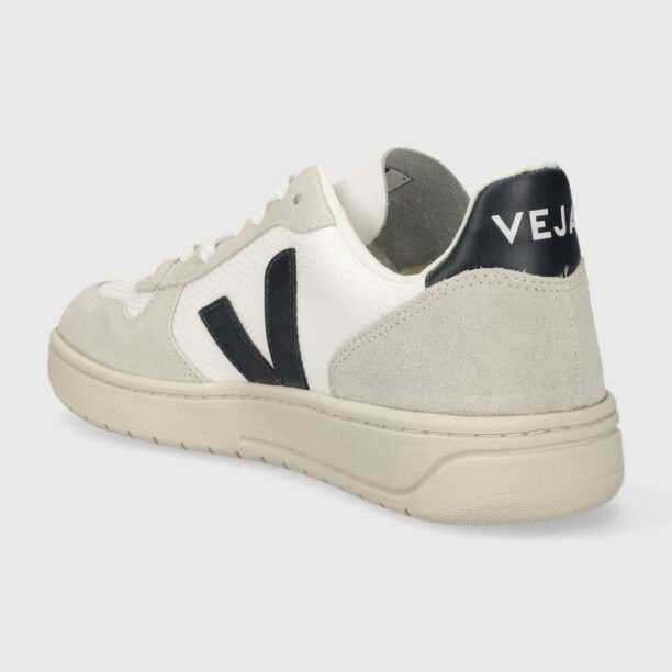 Veja sneakers culoarea alb preţ