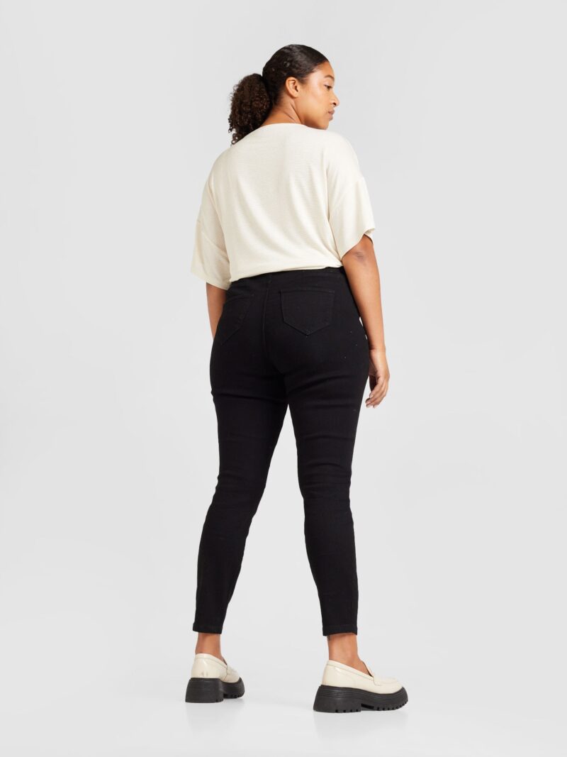 Cumpăra Vero Moda Curve Jeans 'VMCELLY'  negru