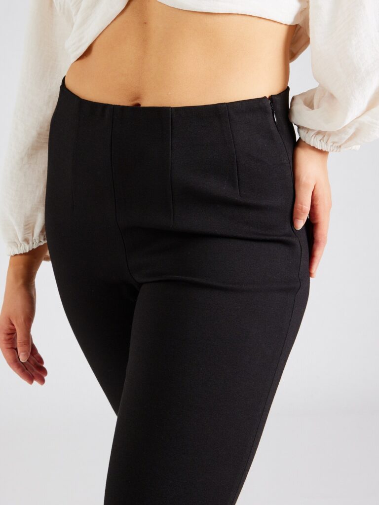 Preţ Vero Moda Curve Leggings 'VMCAUGUSTA '  negru