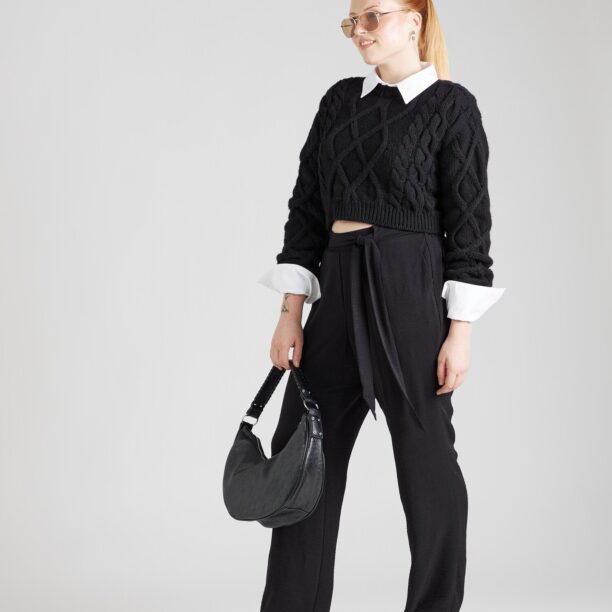 Cumpăra Vero Moda Curve Pantaloni 'VMCalva'  negru