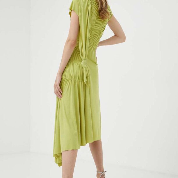 Victoria Beckham rochie culoarea verde