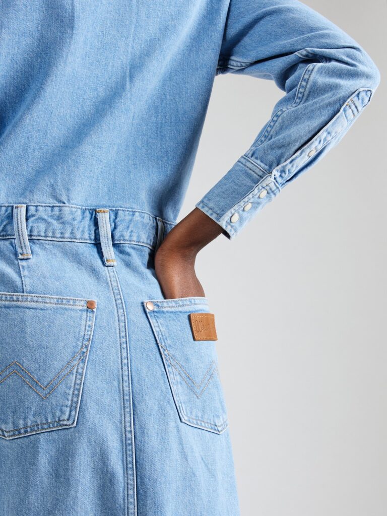 Preţ WRANGLER Rochie  albastru denim