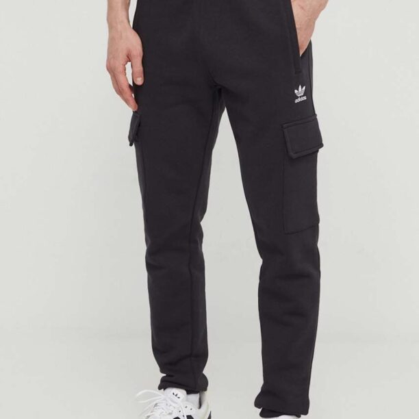 adidas Originals pantaloni de trening Trefoil Essentials Cargo Pants culoarea negru