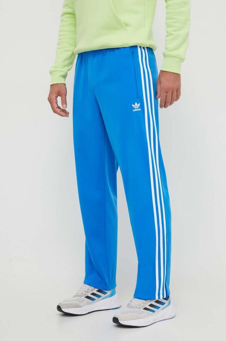 adidas Originals pantaloni de trening cu imprimeu  IJ7056