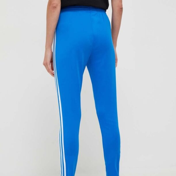 adidas Originals pantaloni de trening cu imprimeu  IL8817 preţ