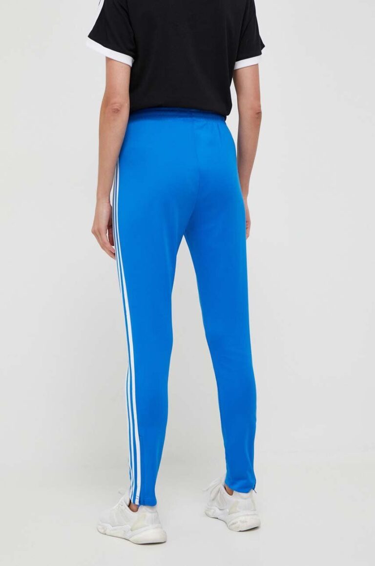 adidas Originals pantaloni de trening cu imprimeu  IL8817 preţ