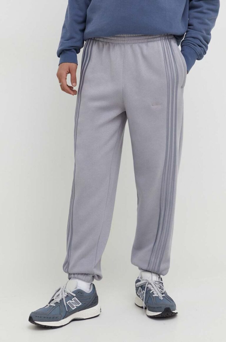 adidas Originals pantaloni de trening culoarea gri