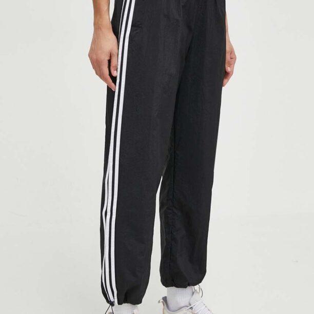 adidas Originals pantaloni de trening culoarea negru