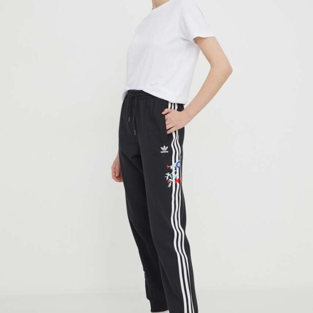 adidas Originals pantaloni de trening din bumbac culoarea negru