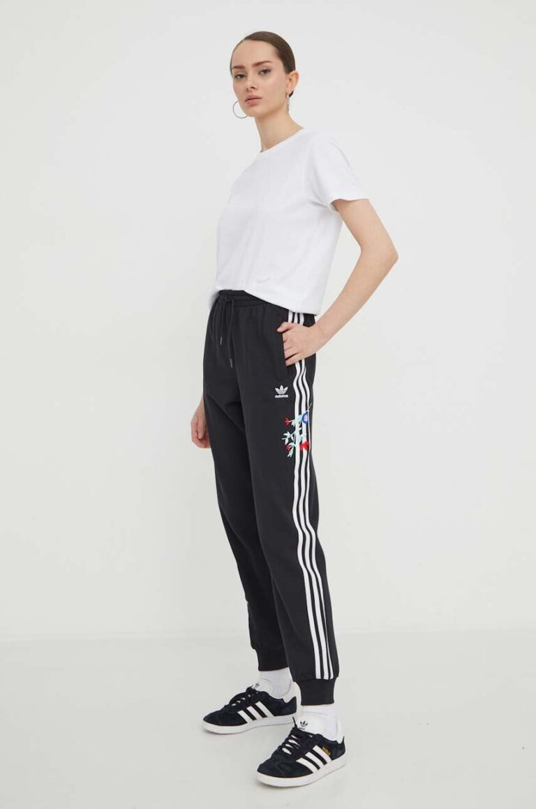 adidas Originals pantaloni de trening din bumbac culoarea negru