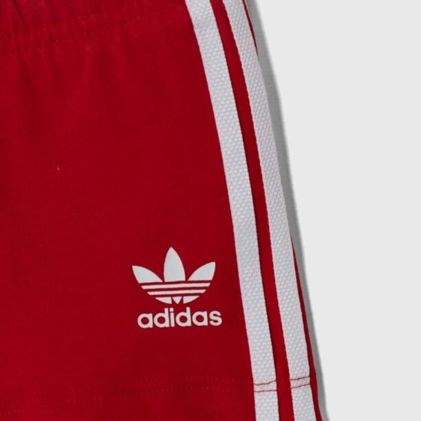 adidas Originals set de bumbac pentru bebelusi culoarea rosu preţ