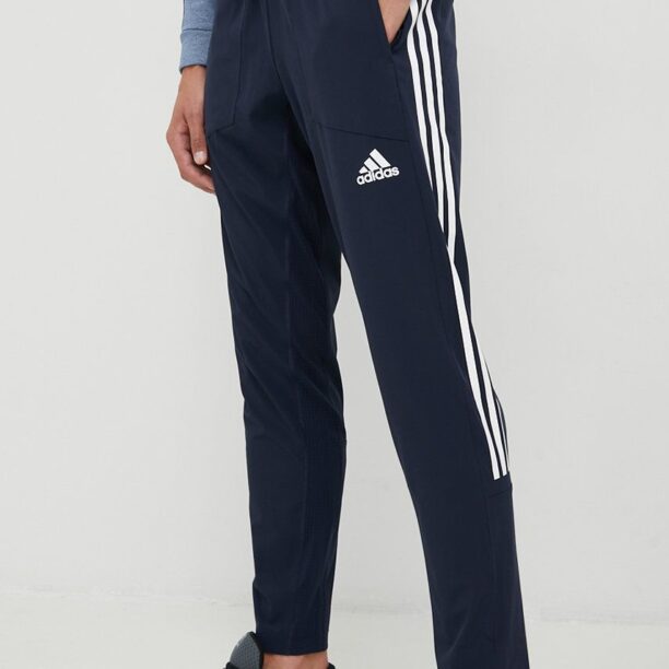 adidas Performance pantaloni de antrenament Train Icons barbati