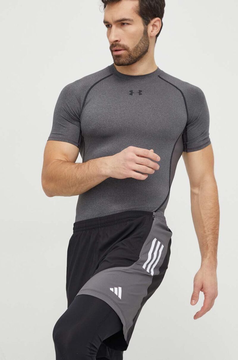 adidas Performance pantaloni scurți de alergare Own the Run culoarea negru IQ3819