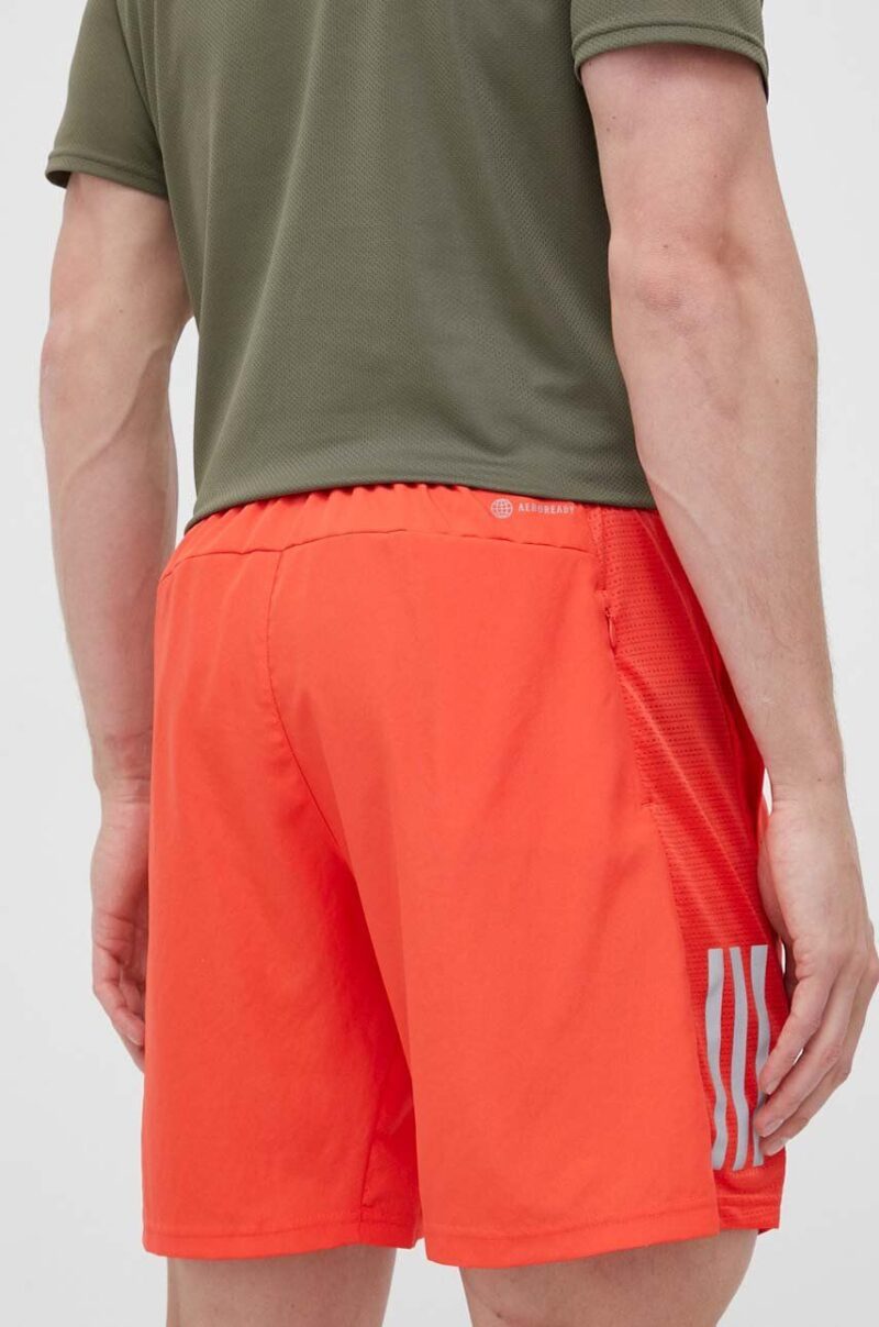 adidas Performance pantaloni scurți de alergare Own the Run culoarea rosu preţ