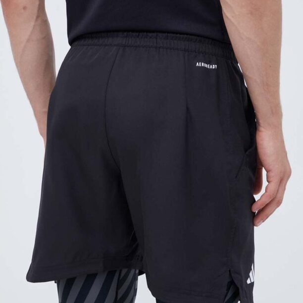 adidas Performance pantaloni scurți de antrenament culoarea negru preţ