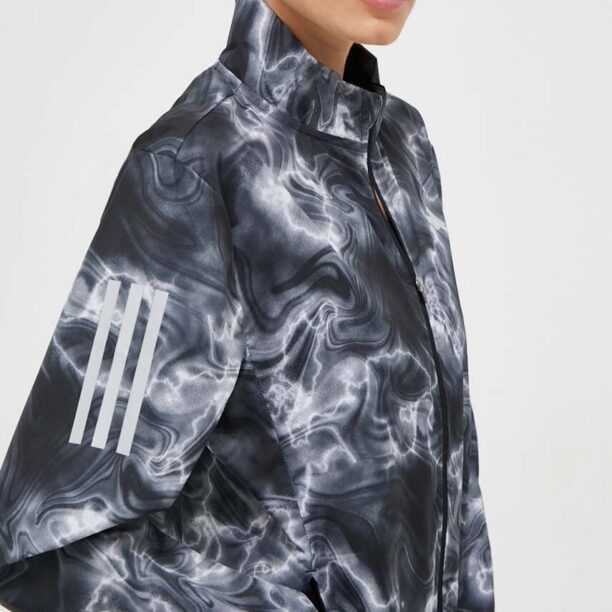 adidas Performance windbreaker Own the Run culoarea gri