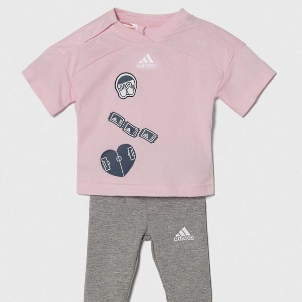 adidas compleu bebe culoarea roz