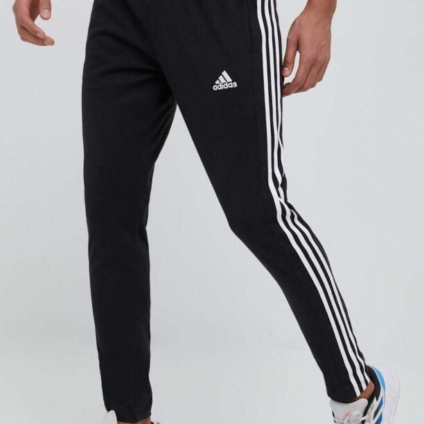 adidas pantaloni de antrenament Essentials culoarea negru