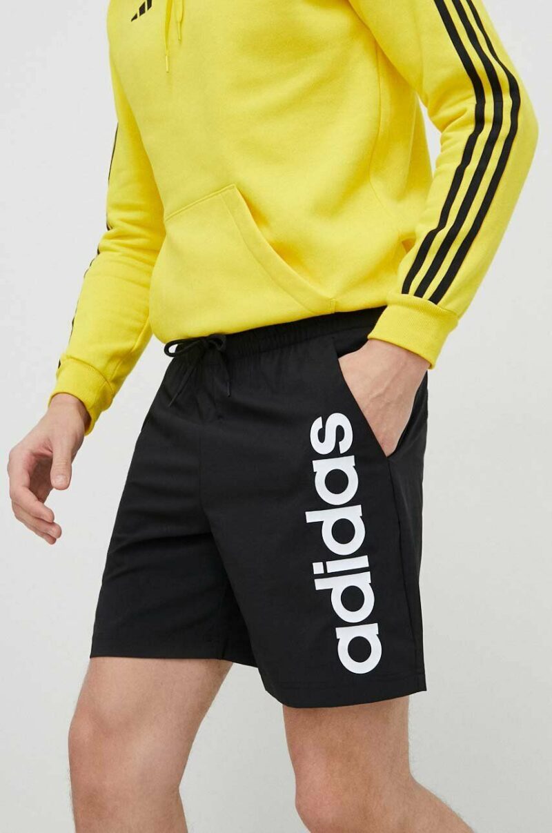 adidas pantaloni scurți de antrenament Essentials culoarea negru