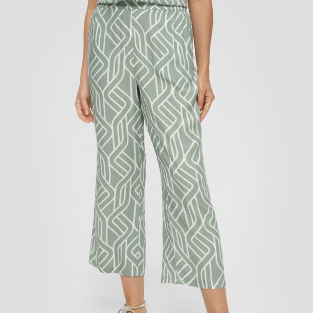 Cumpăra s.Oliver BLACK LABEL Pantaloni  verde pastel / alb