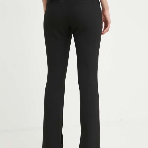 culoarea negru