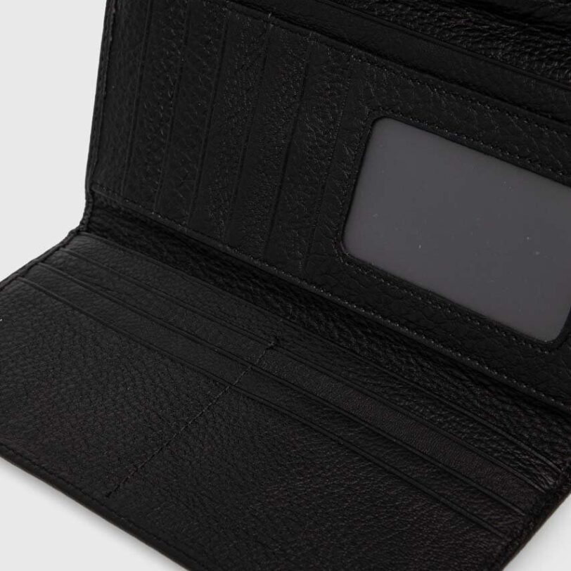 culoarea negru