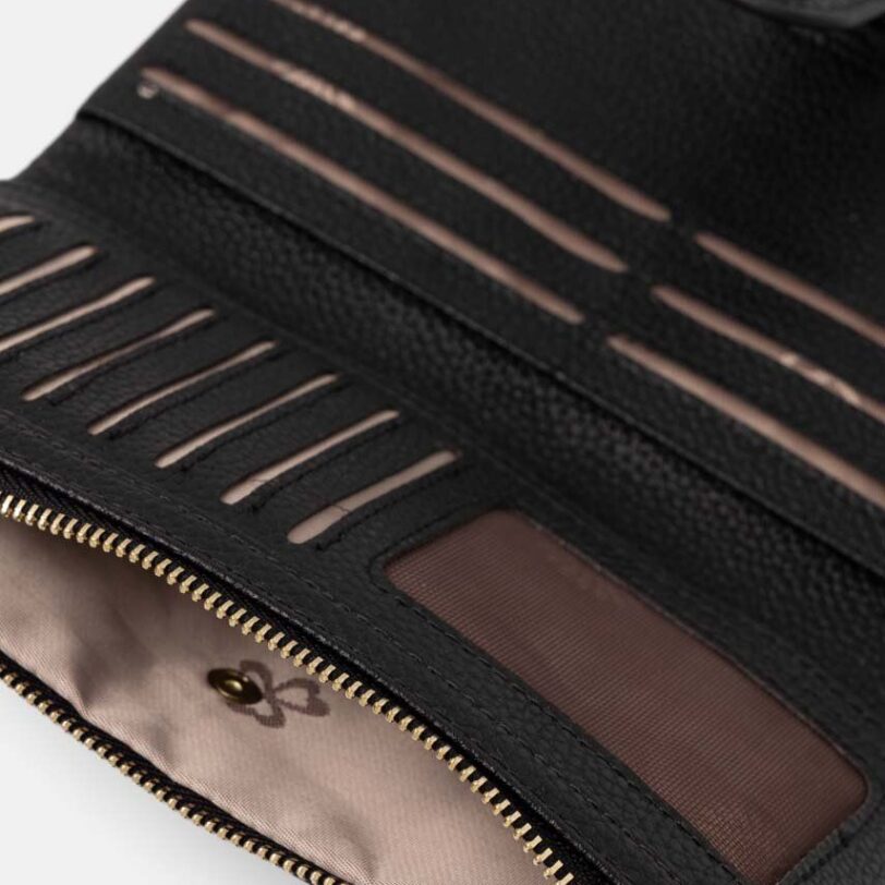 culoarea negru