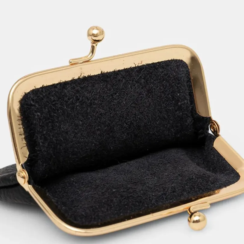 culoarea negru