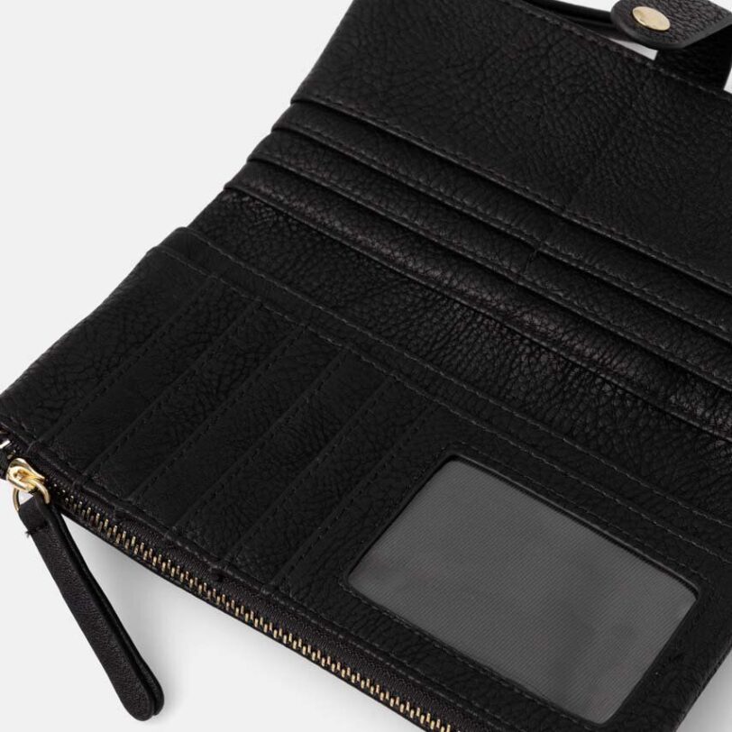 culoarea negru