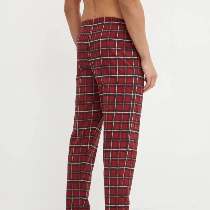 culoarea bordo